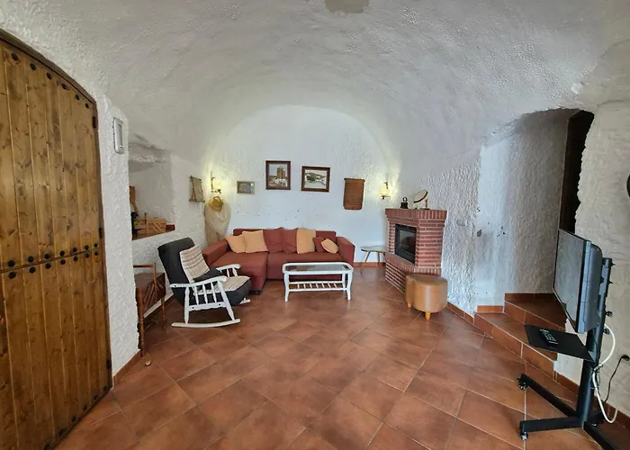 Cuevas La Cocinillas