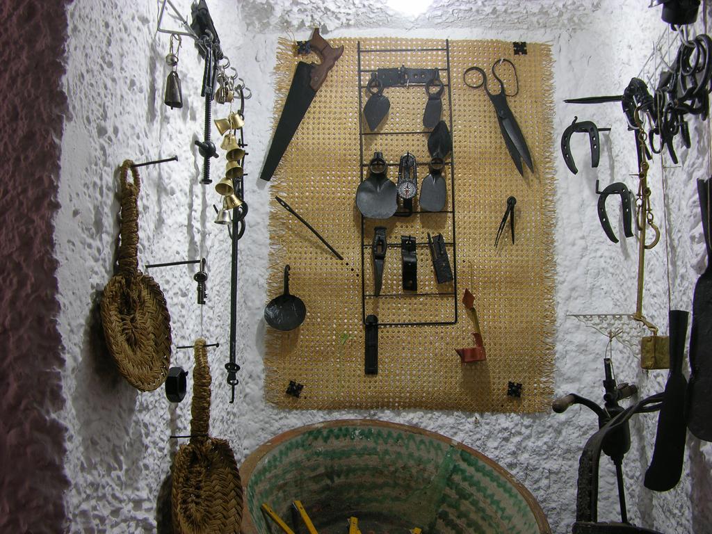 Cuevas La Cocinillas Graena